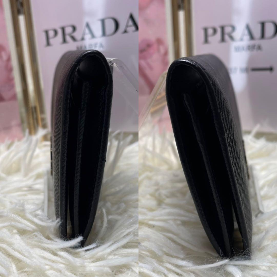PRADA⭐︎プラダ⭐︎ブラック⭐︎名刺入れ⭐︎サフィアーノレザー⭐︎ホック留め