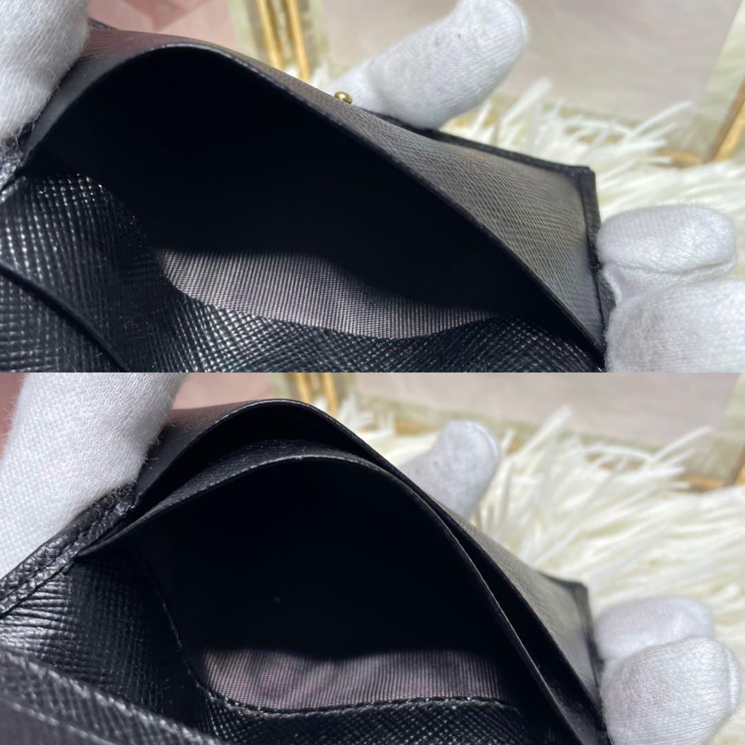 PRADA⭐︎プラダ⭐︎ブラック⭐︎名刺入れ⭐︎サフィアーノレザー⭐︎ホック留め