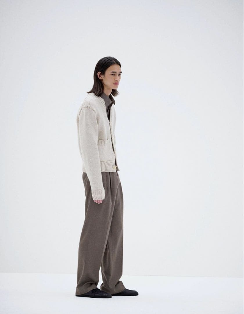 美品AURALEE ✖️伊勢丹　SUPER LIGHT WOOL SLACKS 0