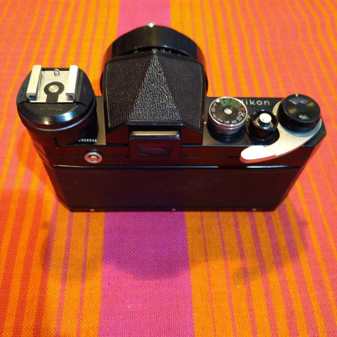 NIKON　フィルム一眼レフ　アイレベルブラック