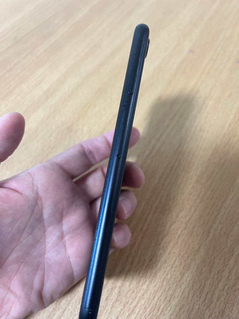 Apple iPhone SE 第二世代　ホームボタン故障