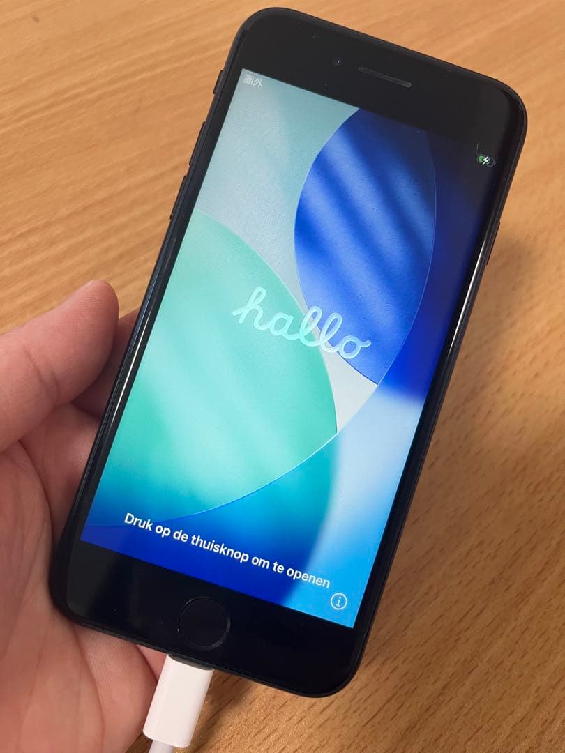 Apple iPhone SE 第二世代　ホームボタン故障