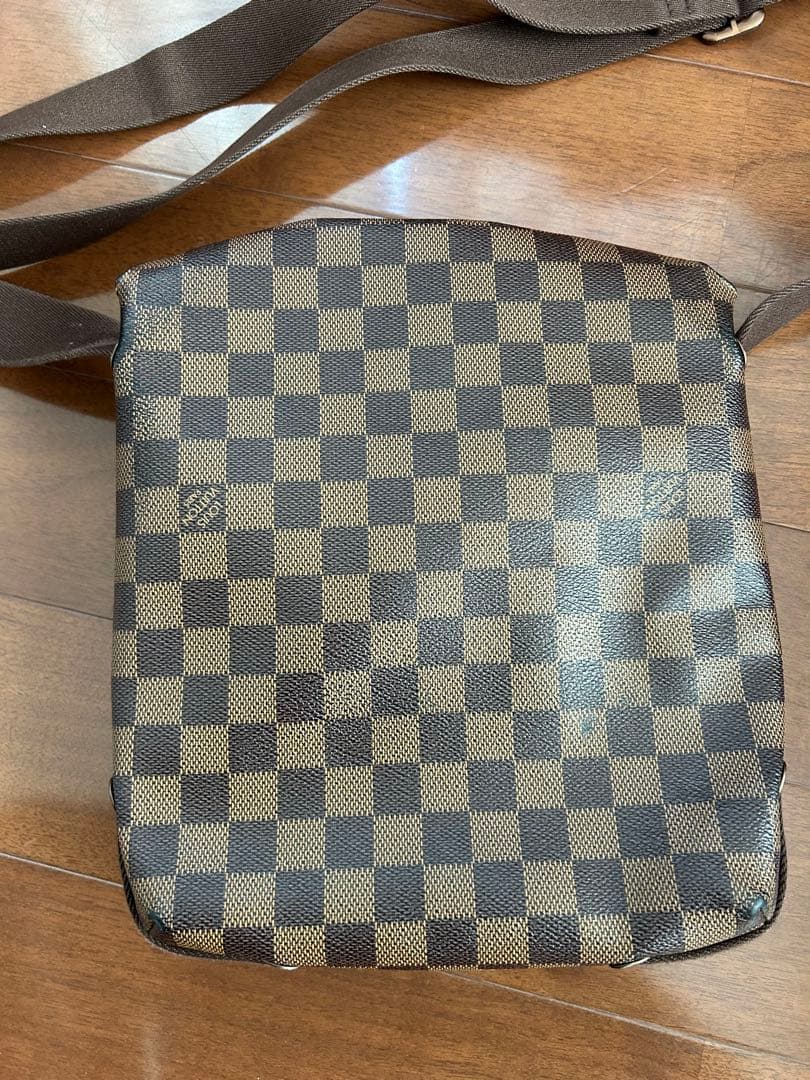 ルイ・ヴィトン ダミエのショルダーバッグ