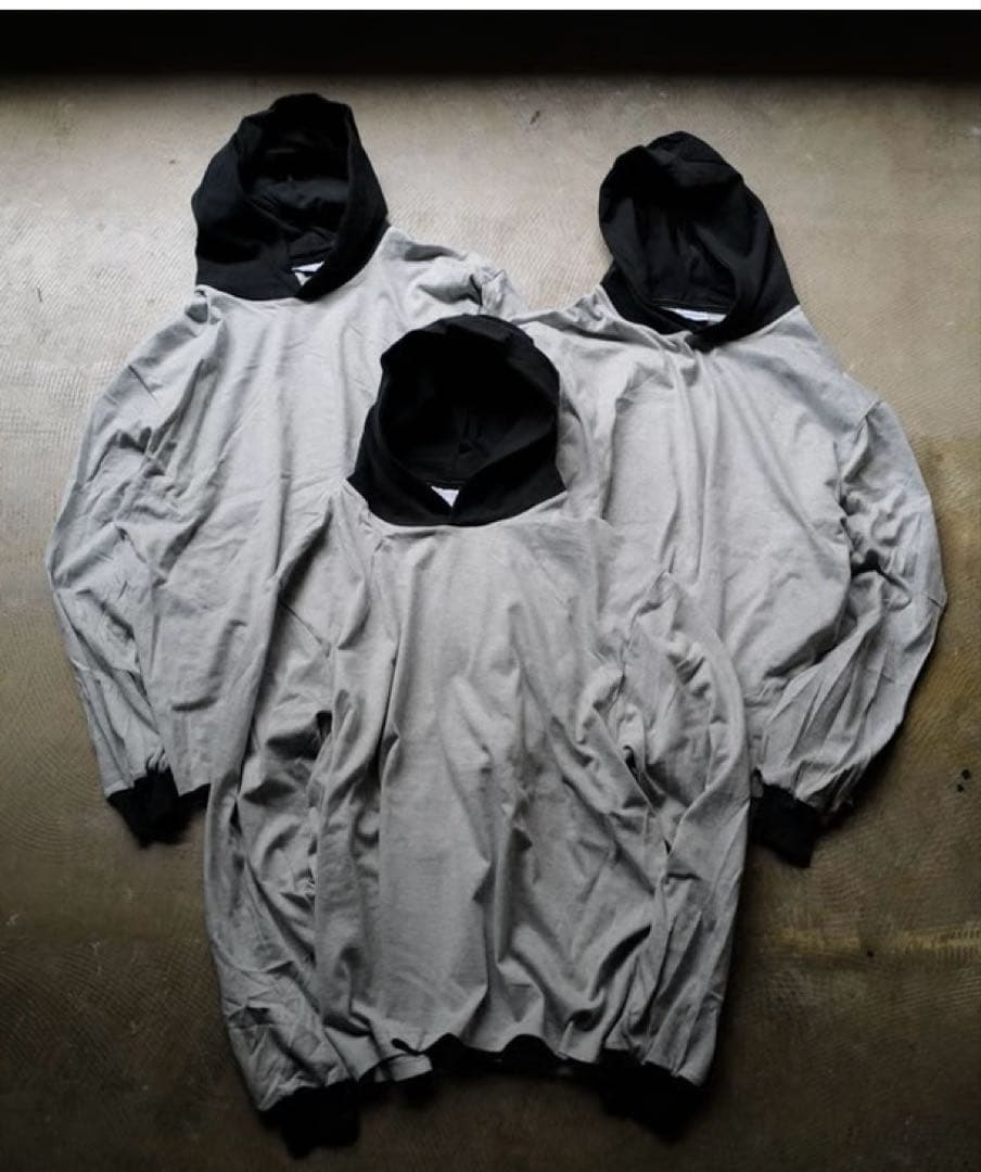 anytee two tone hoodie 即完売❗️