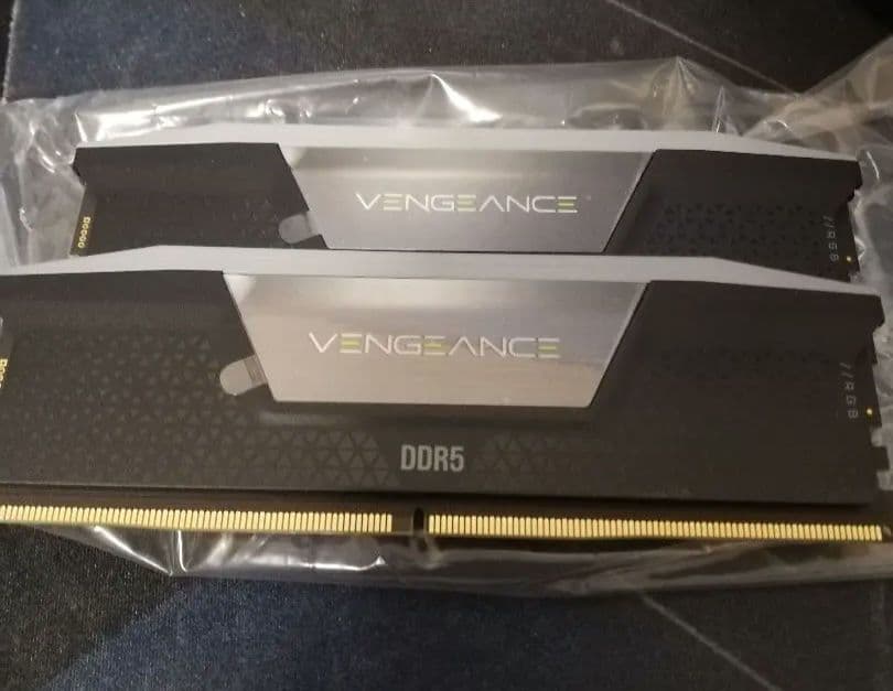 CORSAIR DDR5メモリ VENGEANCE RGB 16GB×2枚