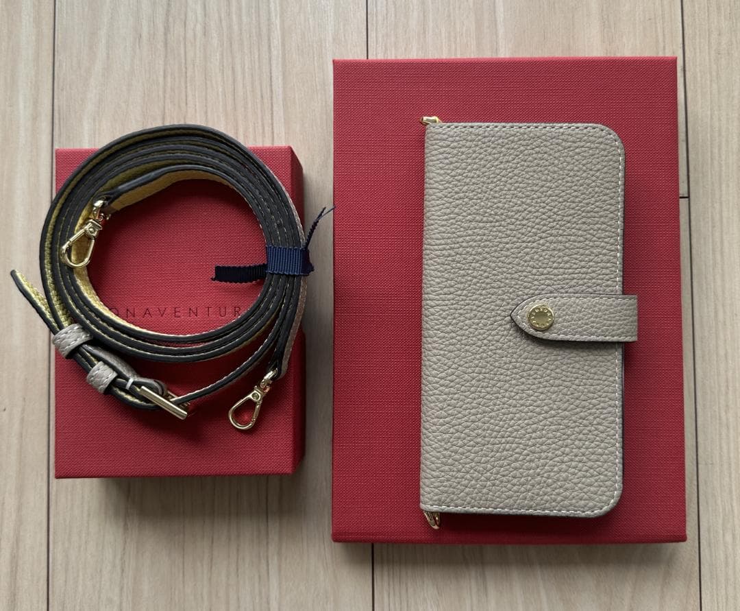 【新品同様】BONAVENTURA iPhone14手帳型ケース ストラップ付き