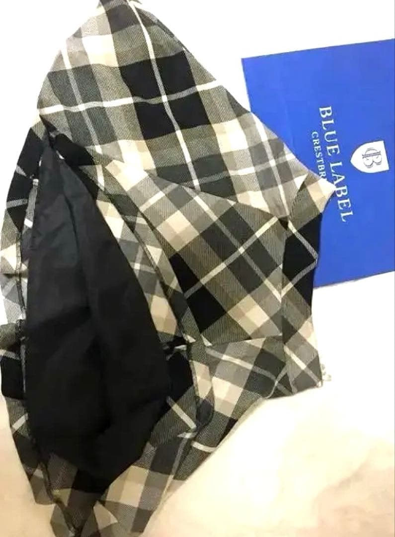 ★新品未使用★【BURBERRY BLUE LABEL】フレアスカート