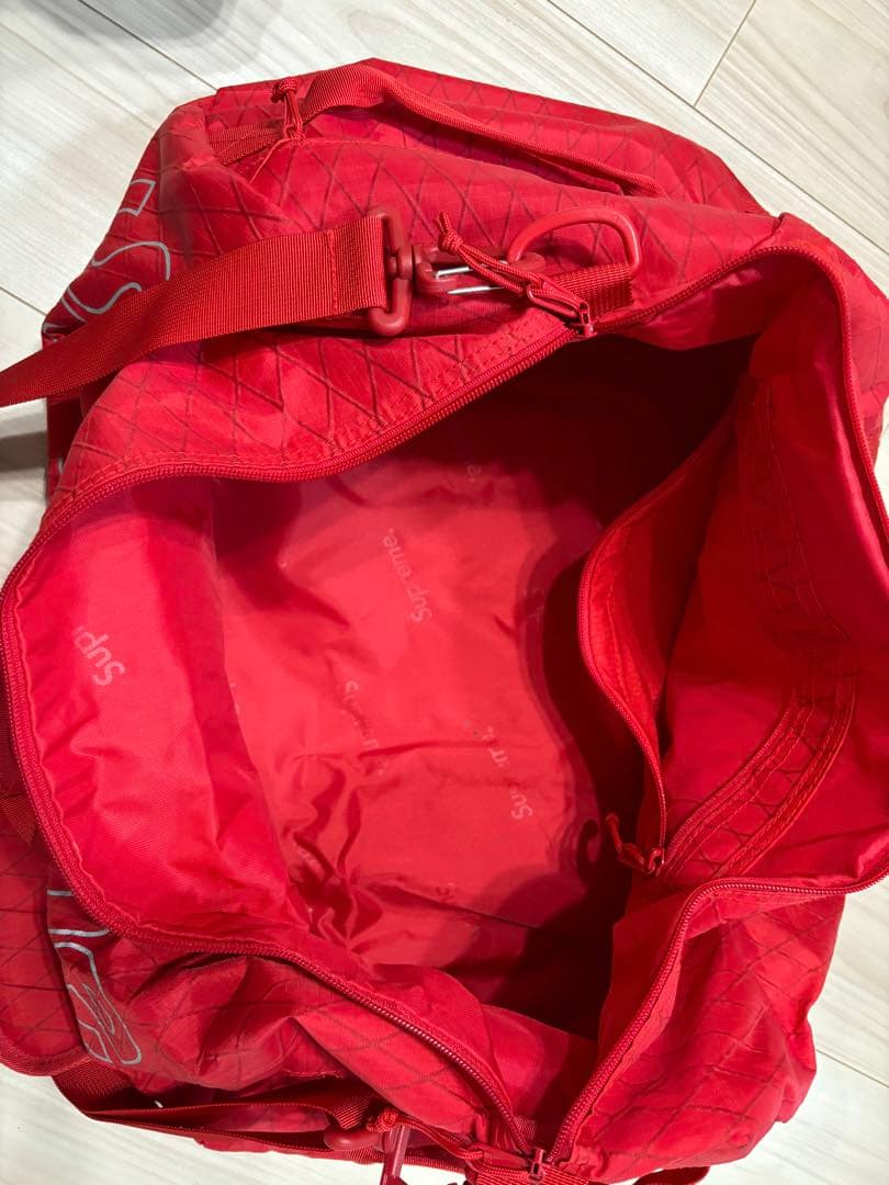 （なつき）シュプリーム SUPREME DUFFLE BAG RED