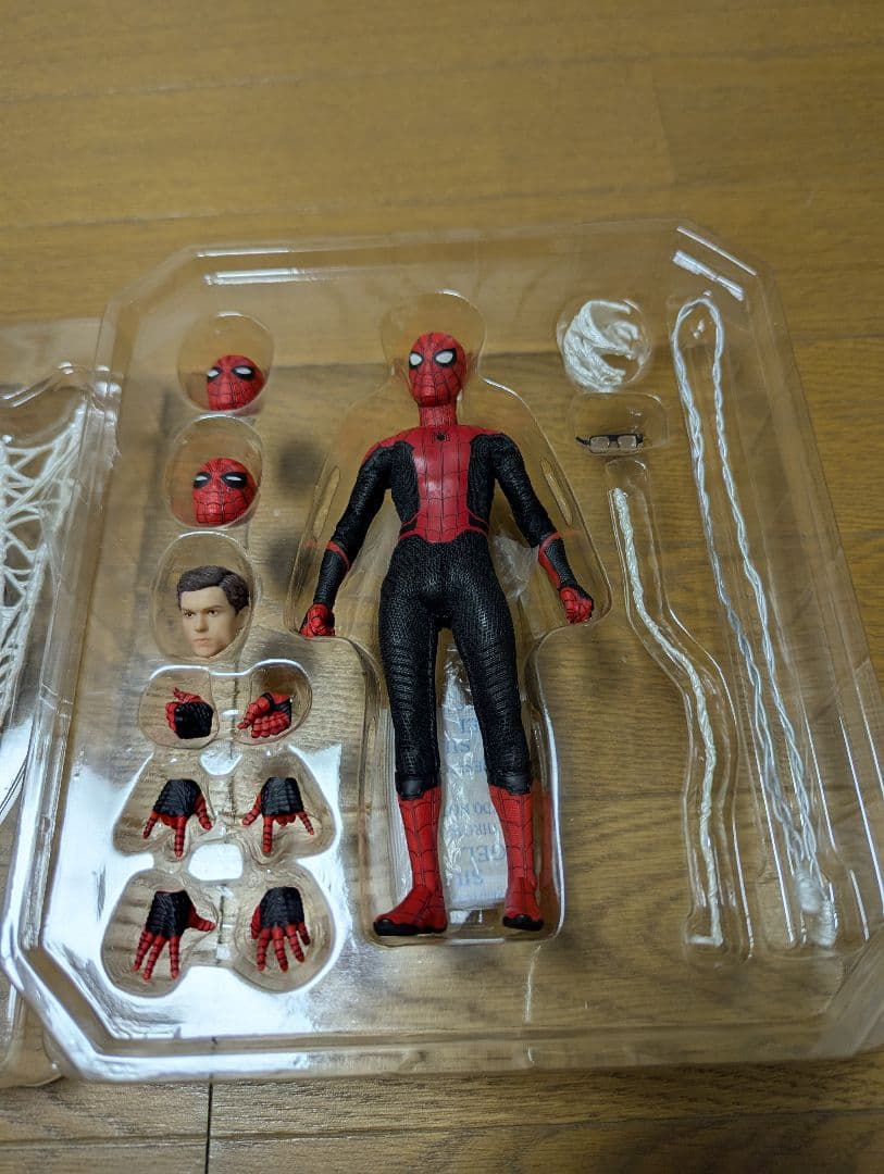 xxxa　MEZCO ONE 12 コレクティブ スパイダーマン1/12
