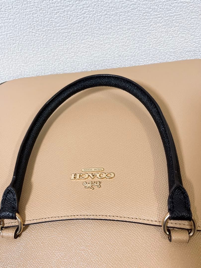 美品★コーチ ビジネスバッグ ショルダーバッグ 手提げ 2WAY チャーム A4