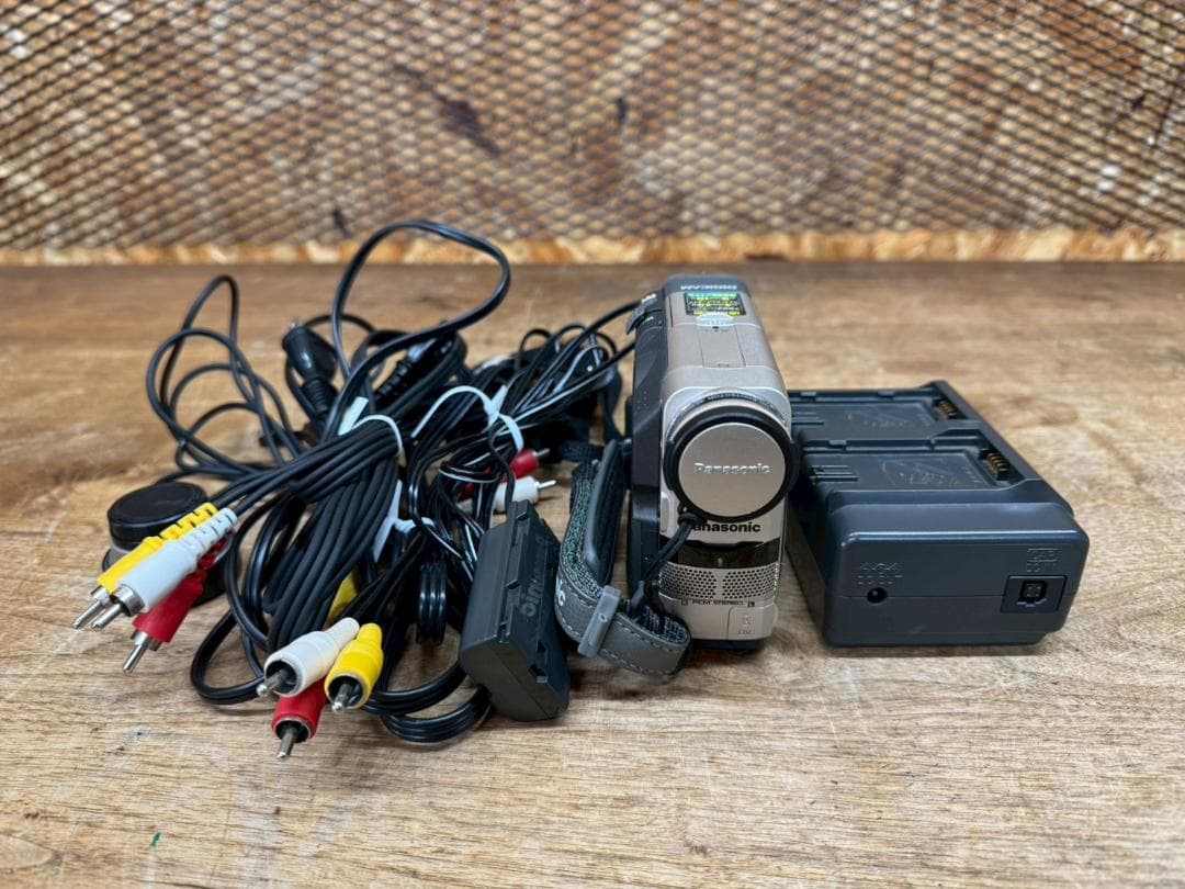 Panasonic★ビデオカメラ★NV-C5