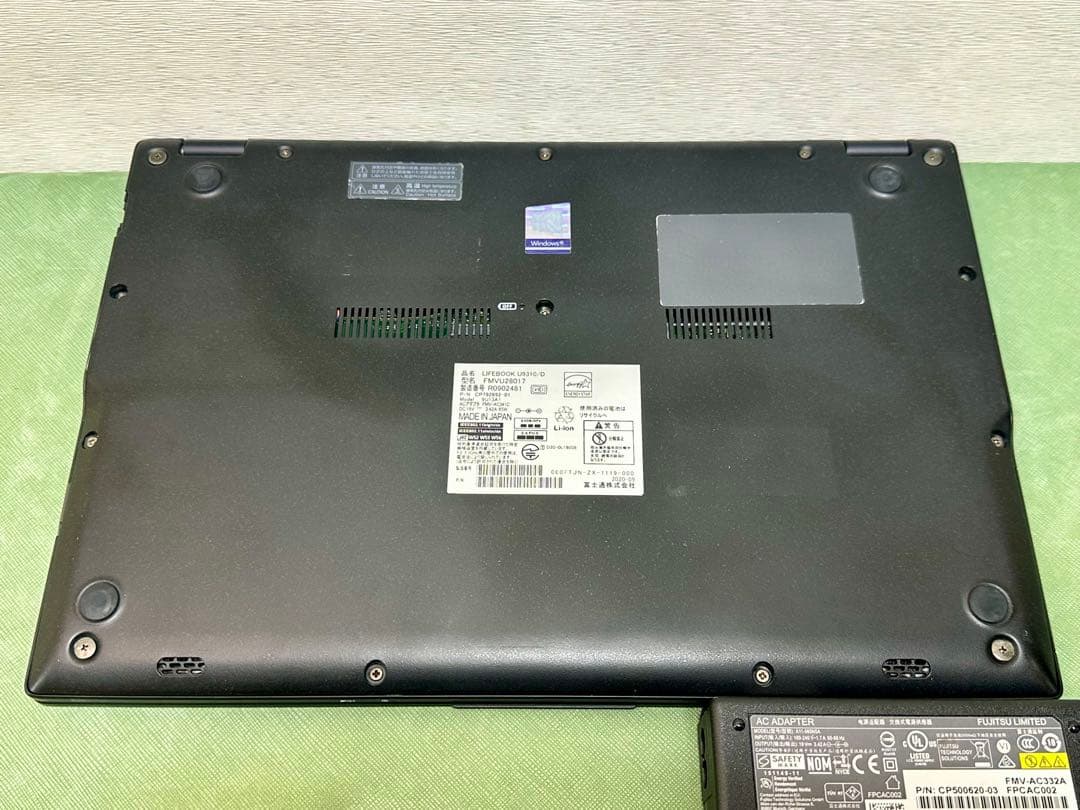 Fujitsu LIFEBOOK U9310/D ノートPC |2939