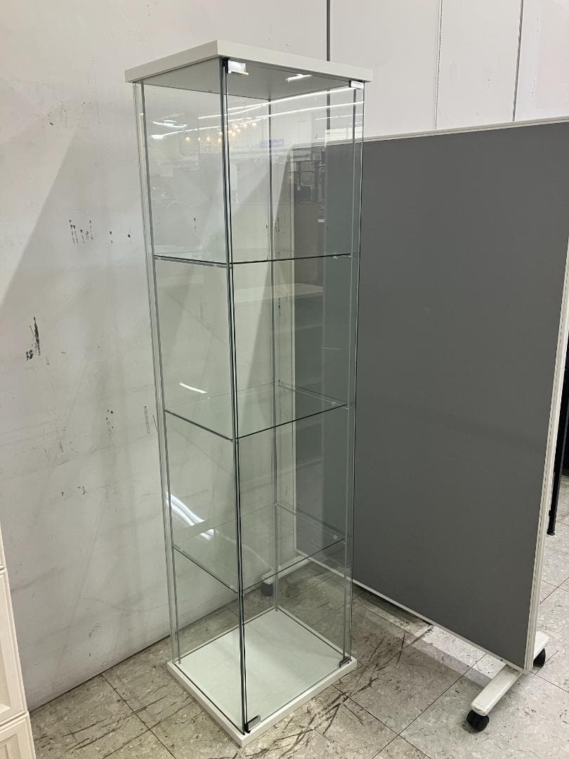 IKEA ガラスショーケース 飾り棚 DETOLF ホワイト②