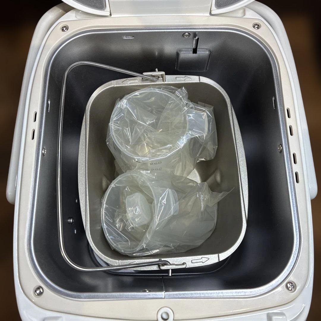 ZOJIRUSHI ホームベーカリー ホワイト BB-KT10-WB