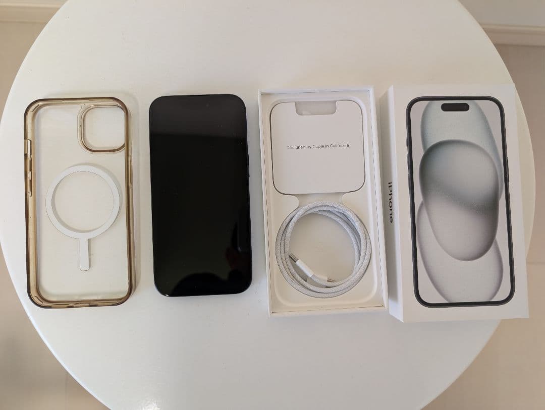 iPhone15（一括購入品）バッテリー89%+ ELECOM ケース 付き