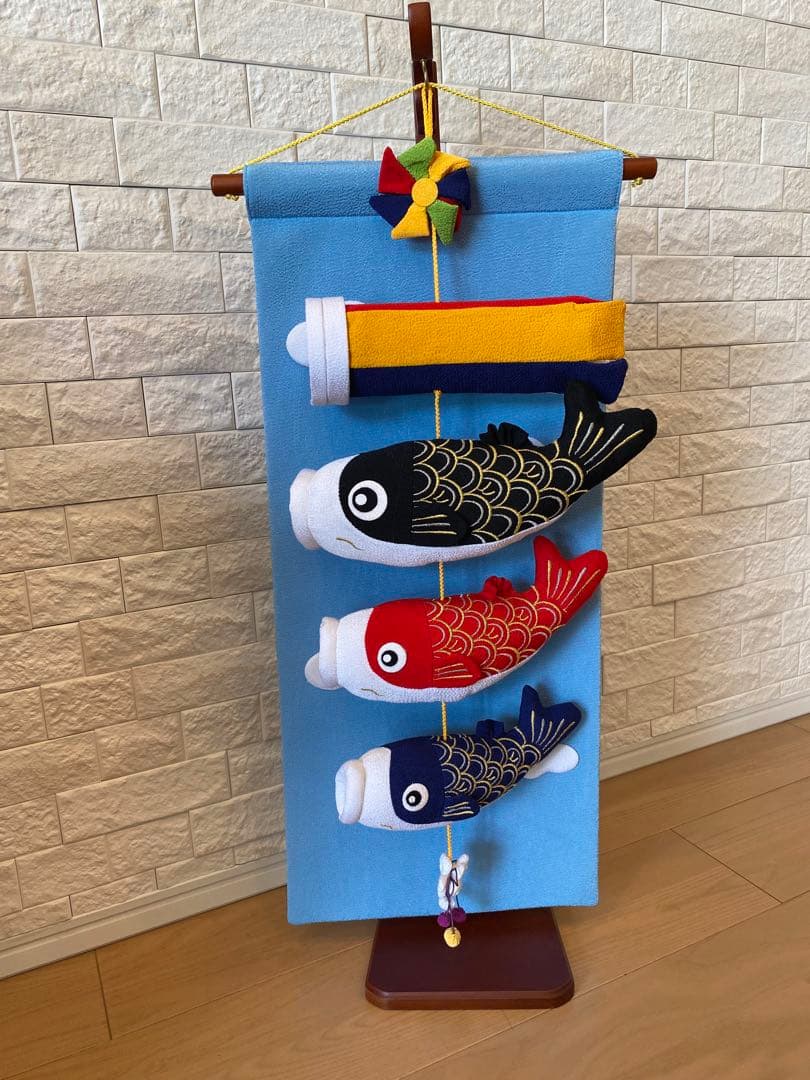 鯉のぼり 飾り 木製スタンド付き、箱付き