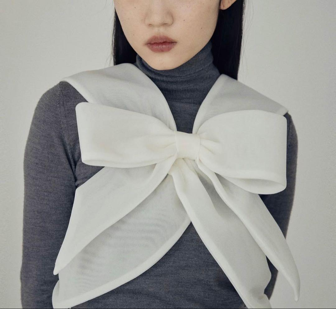 litmus her praha ハープラハ　リボン　ハーネス　白　ビスチェ