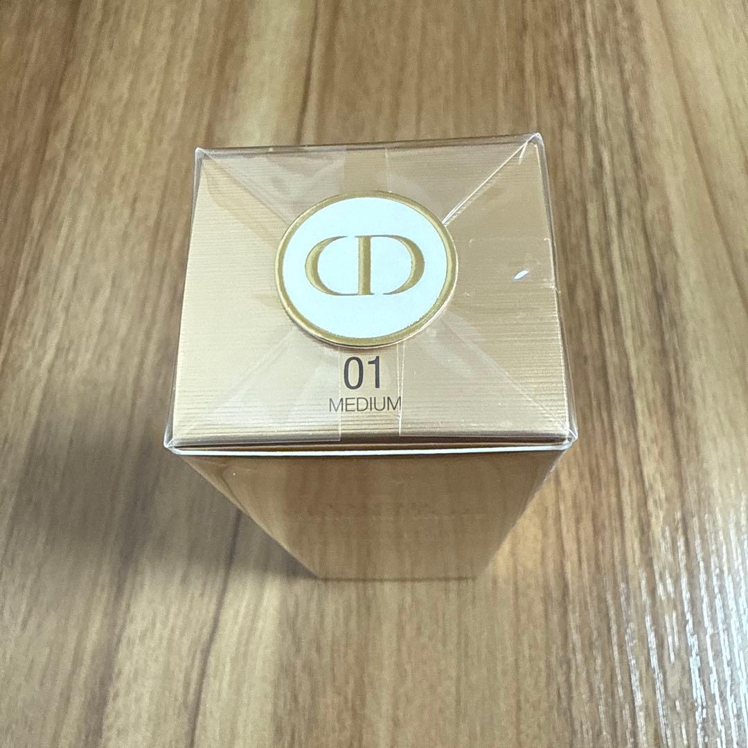 【新品未使用】プレステージ ホワイト ル プロテクター　UVミネラルBB 01