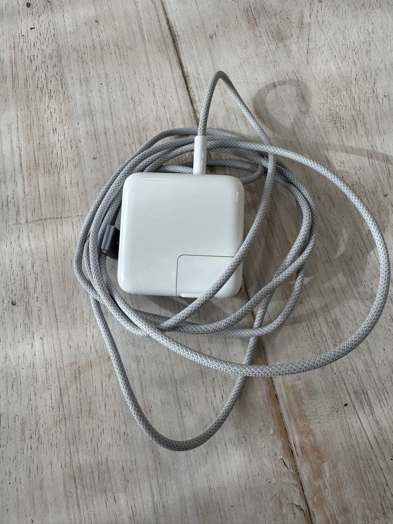 三*国様 MacBook Airスペースグレー 本体 M2