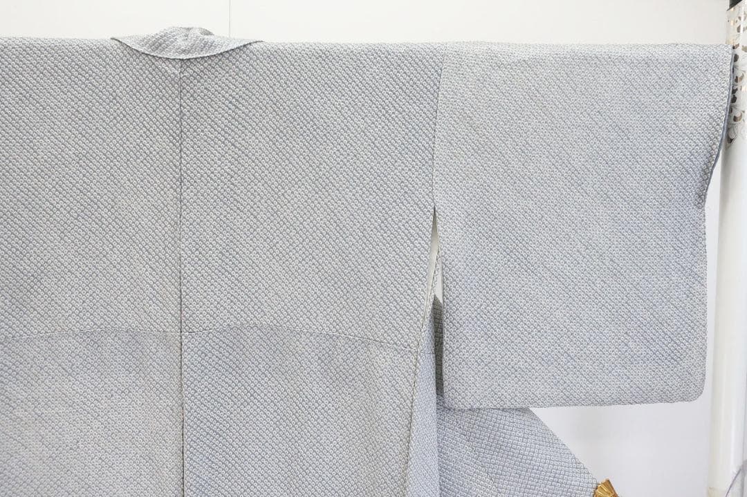 訪問着 総絞り 刺繍 ブルーグレー 花文 身丈155cm 裄丈66cm 正絹