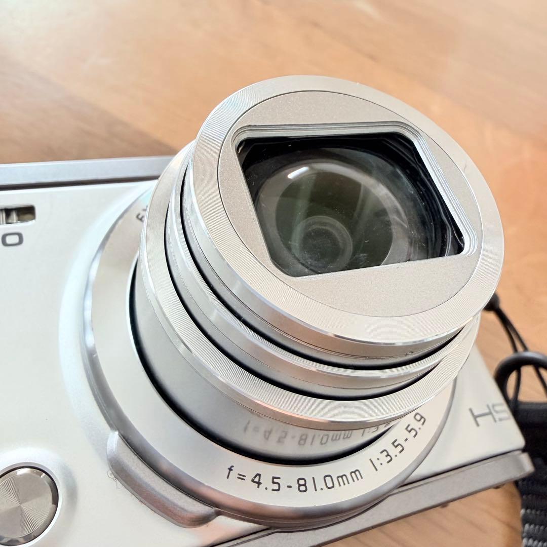 24時間以内発送！CASIO EXILIM EX-ZR1700 カシオ カメラ