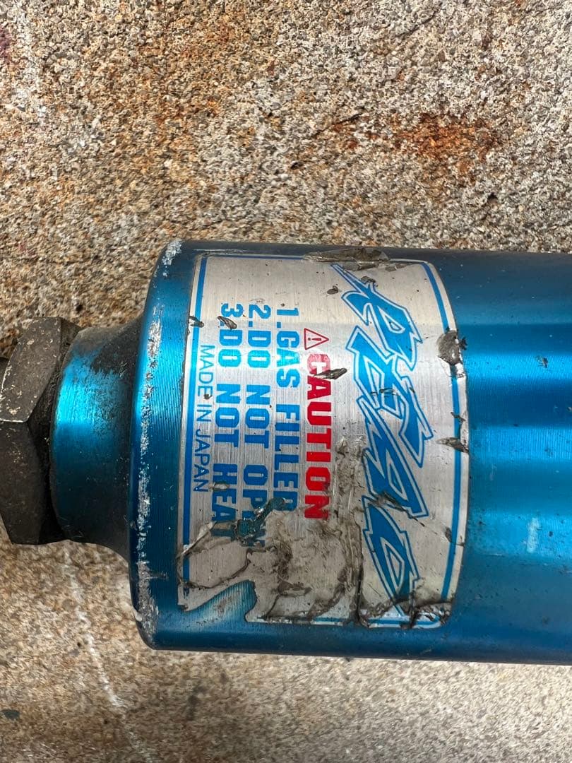 サスペンションキット 日本製 青