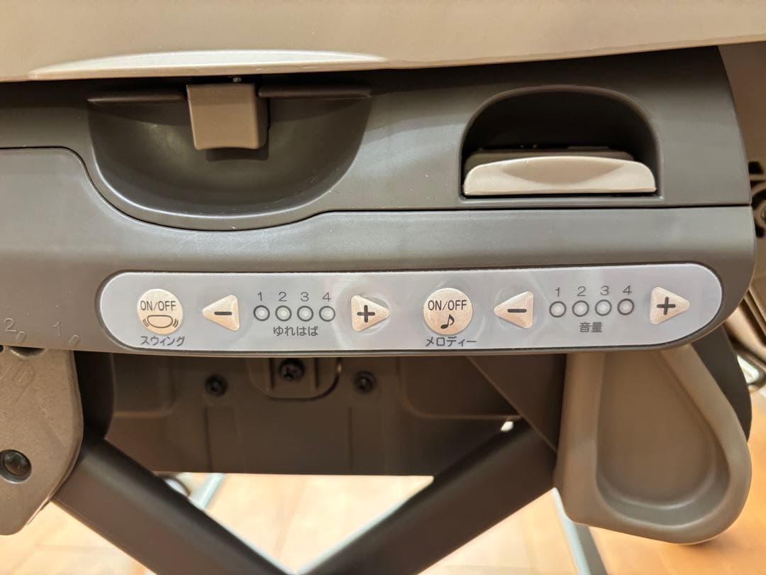 コンビ ネムリラAUTOSWING BEDi LongスリープシェルEG＋