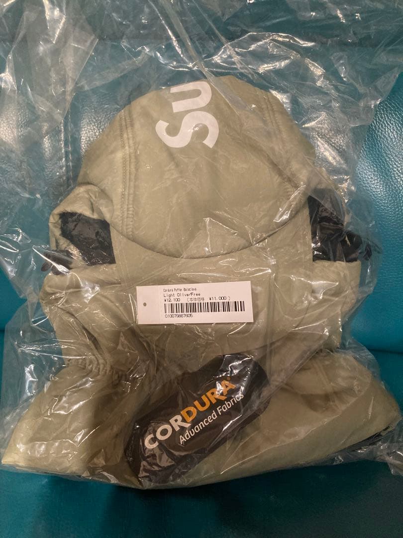 シュプリームコーデュラバファバラクラバー