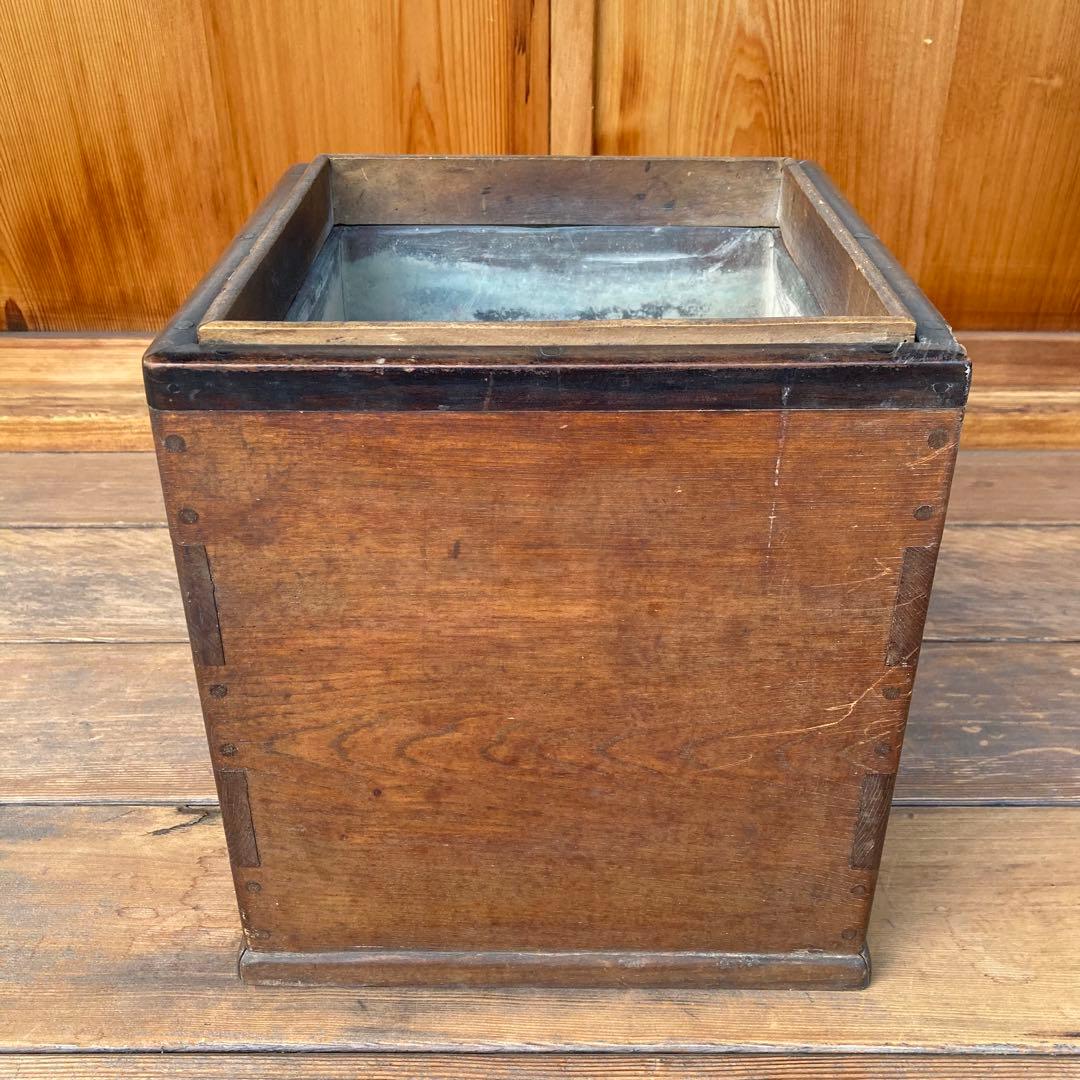 専用品　火鉢　灰　五徳　木製　アンティーク　レトロ　ビンテージ　古道具　古民家