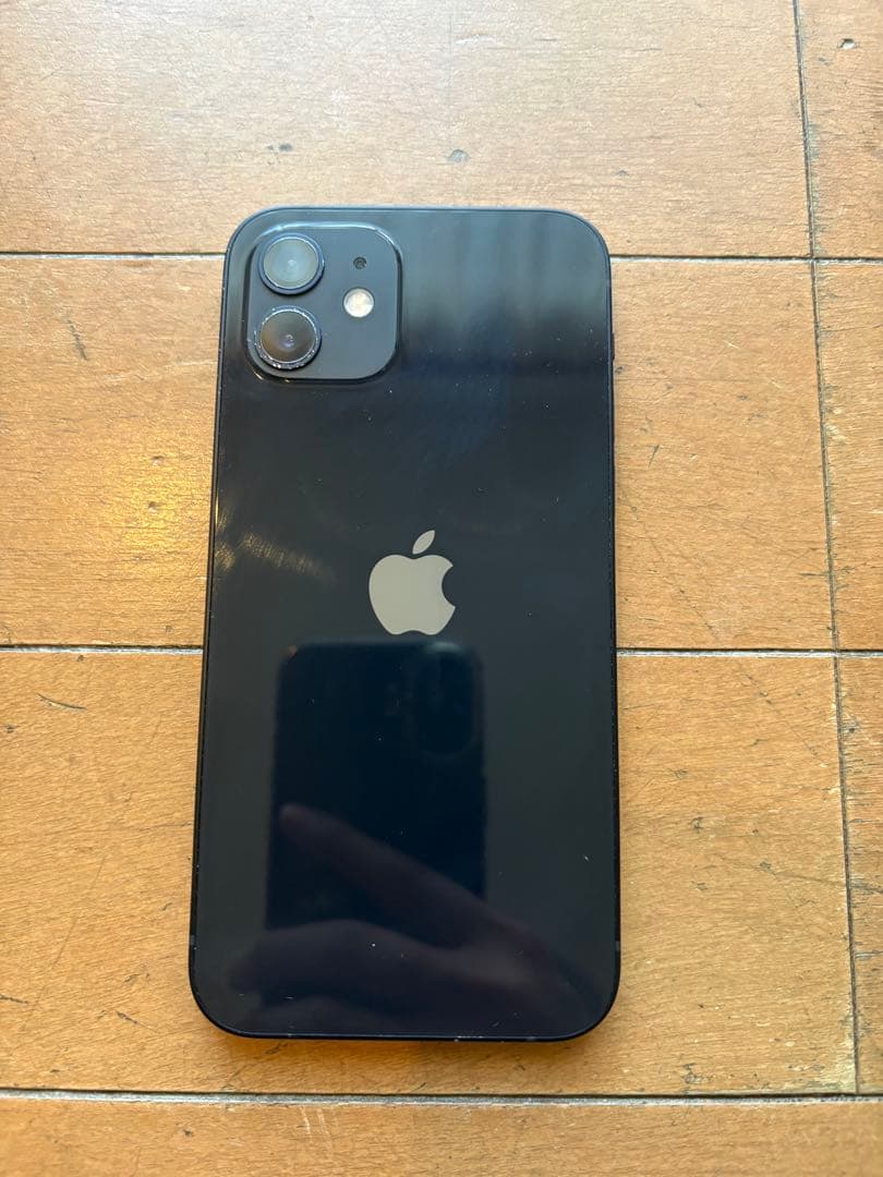 Apple iPhone 12 64GB ブラック 本体のみ