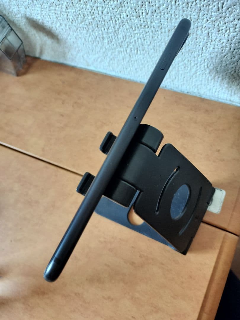 iPhone 7 Plus 128GB バッテリー100% simフリー