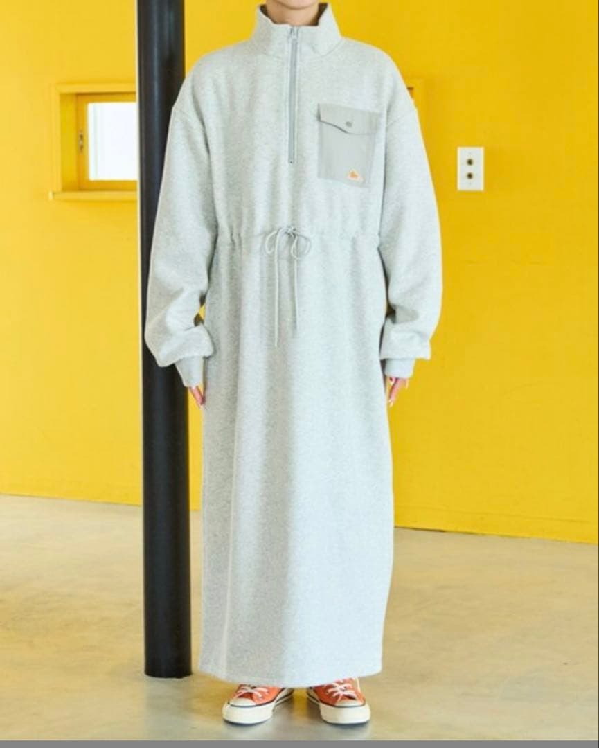新品KELTY✖️FREAKSSTORE別注裏起毛ハーフジップウエストリボンワンピ