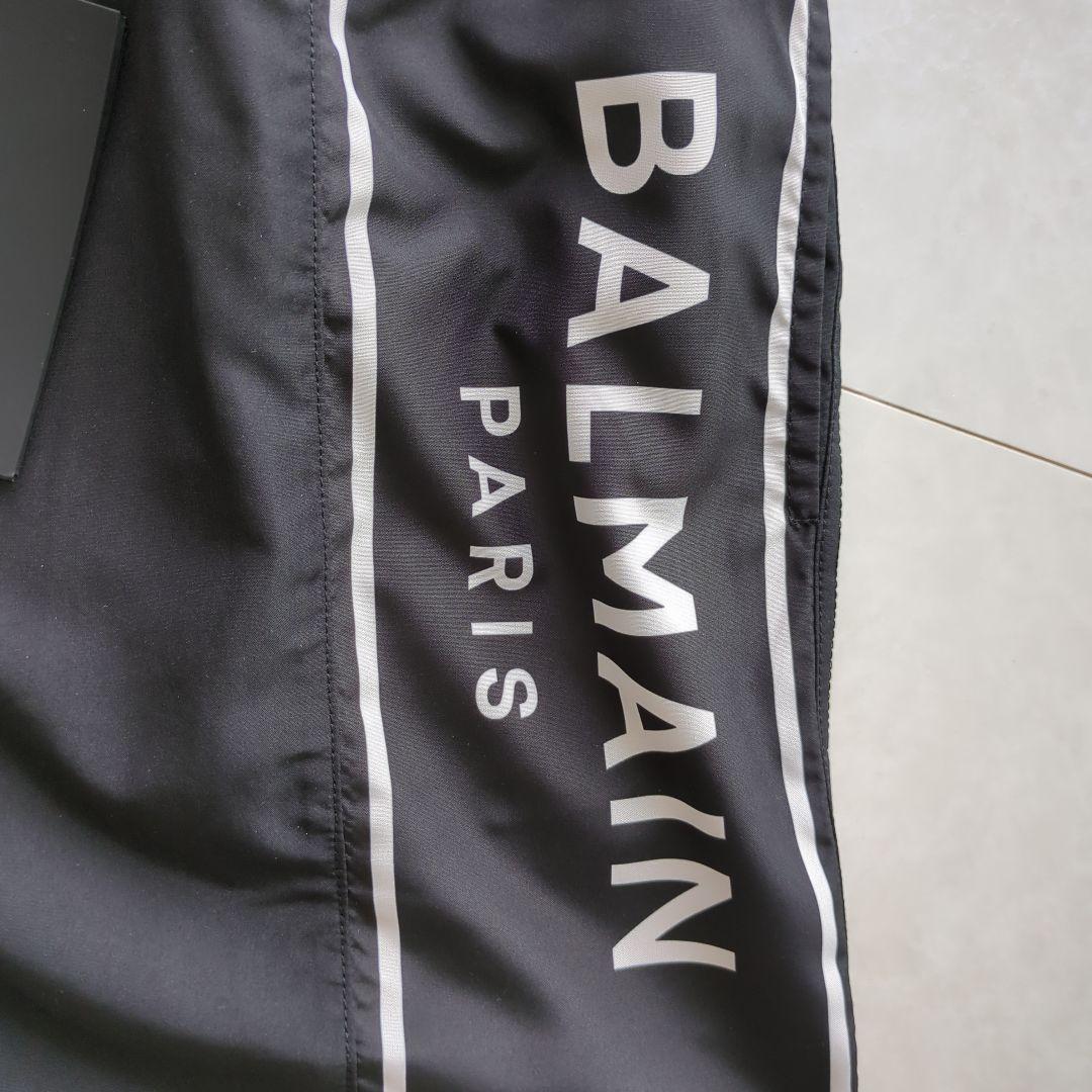 【新品タグ付】BALMAIN　ショートパンツ　兼用水着　XXL