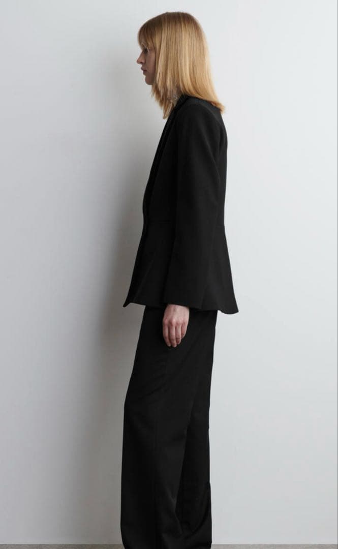 (オンライン完売) COS テーラードペプラムブレザー 36