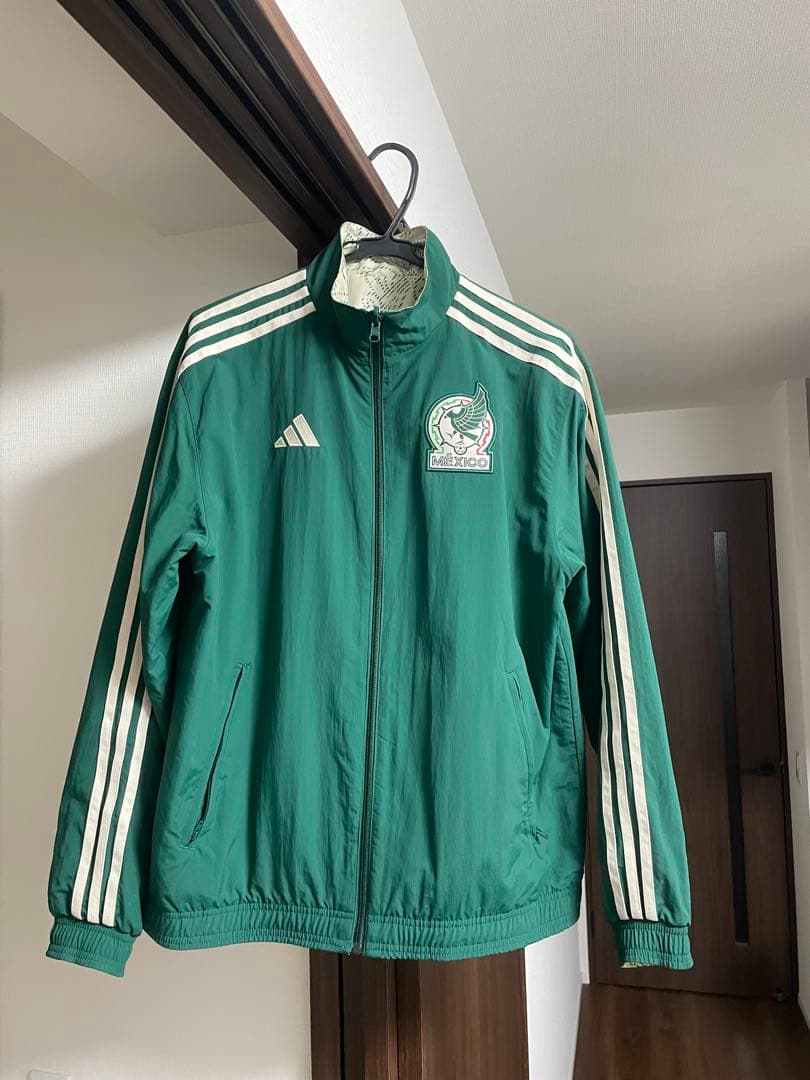 adidas メキシコ代表 2022W杯アンセムジャケット　リバーシブル