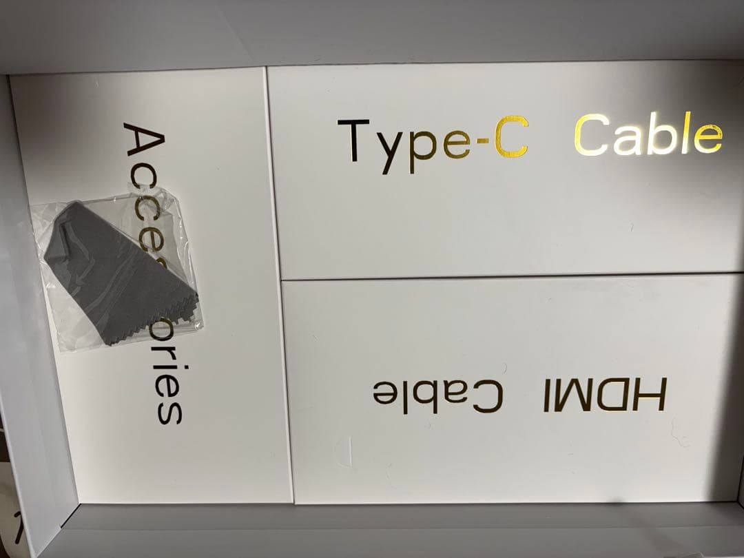 ゴ*ン様 WEI ポータブルモニター