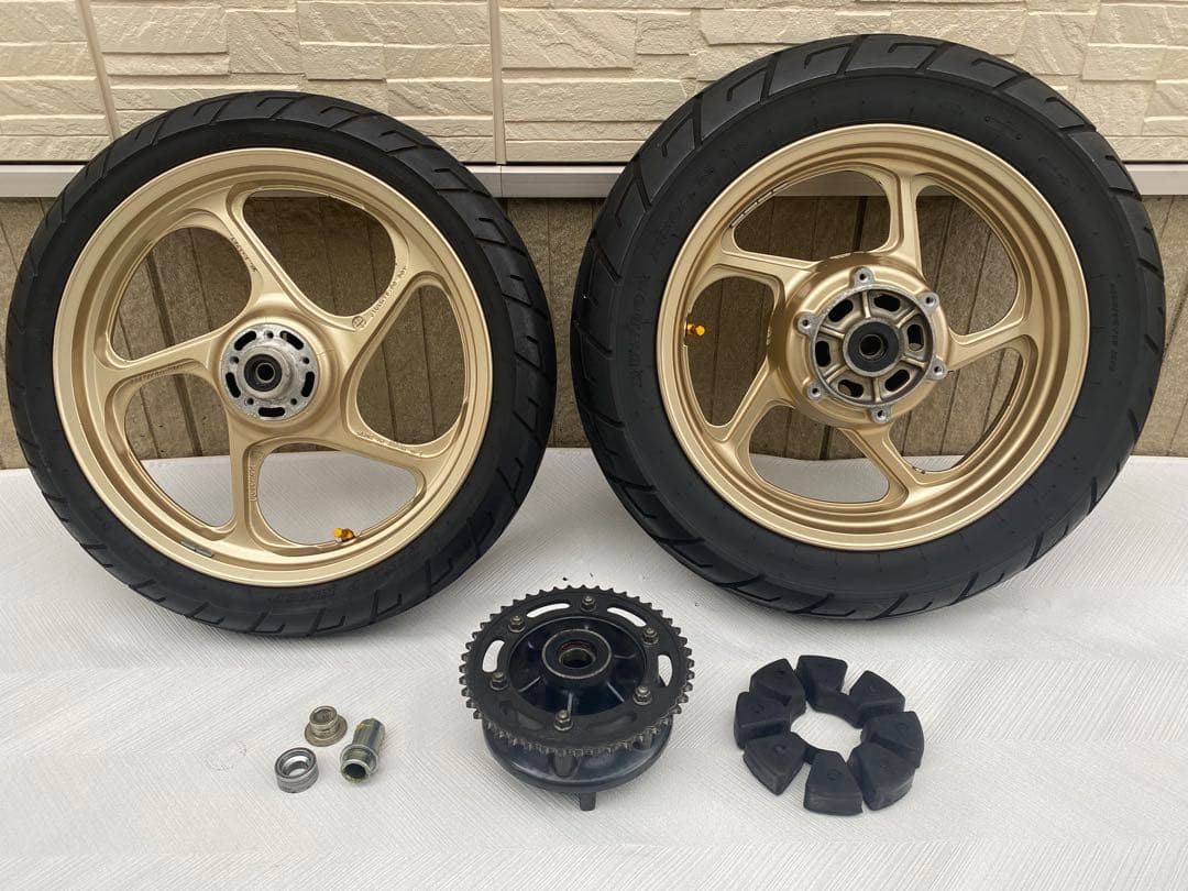 Zaki ゼファー1100 純正ホイール・タイヤ