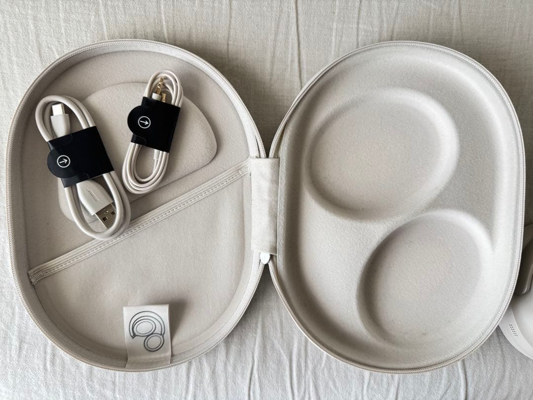 【美品】BOSE QuietComfort Ultra ヘッドホンホワイト