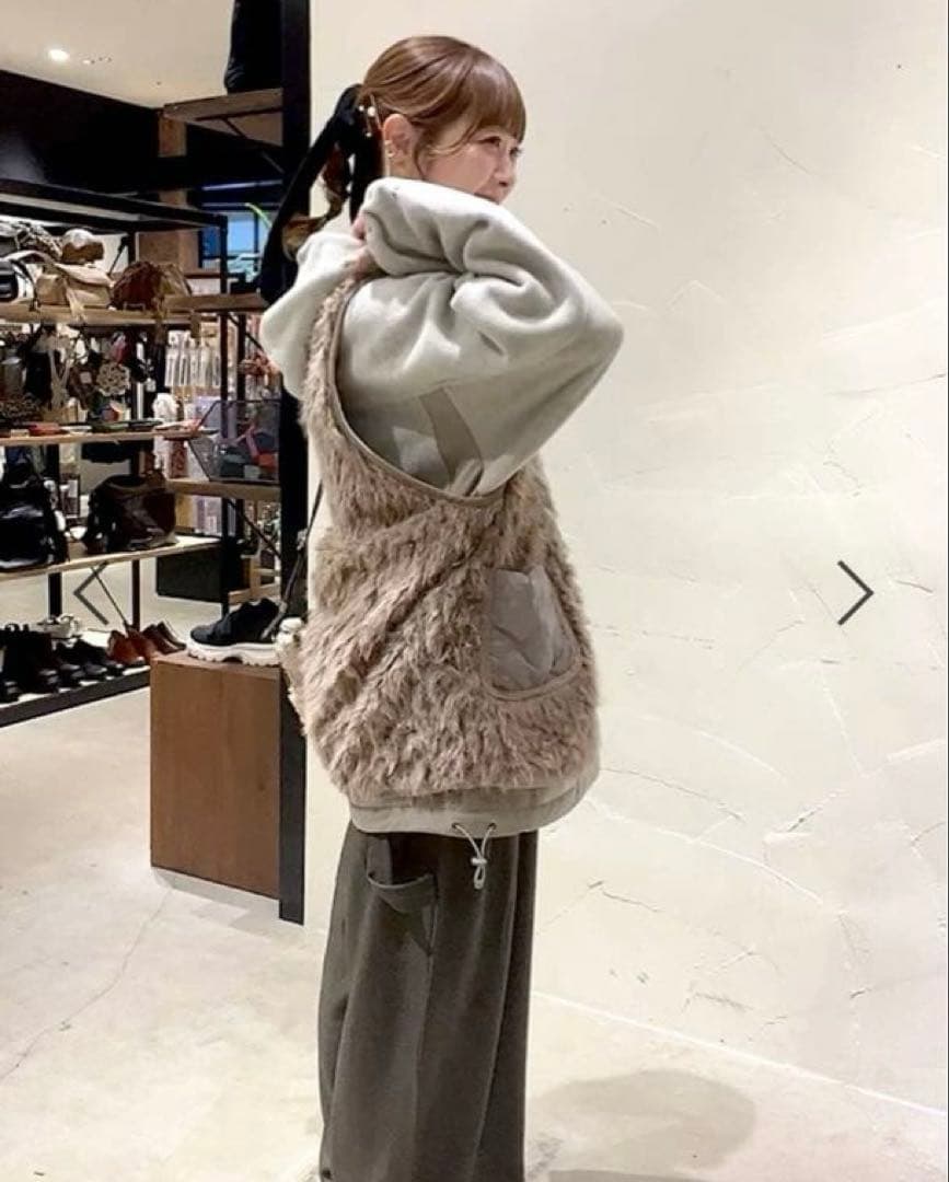 【美品】niko and... アソートファーベスト モカ 完売品✳︎着用1回✳︎