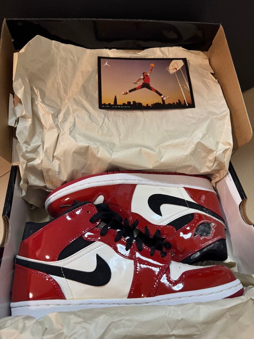 AIR JORDAN 1 RETRO ジョーダン　シカゴブルズ　パテント