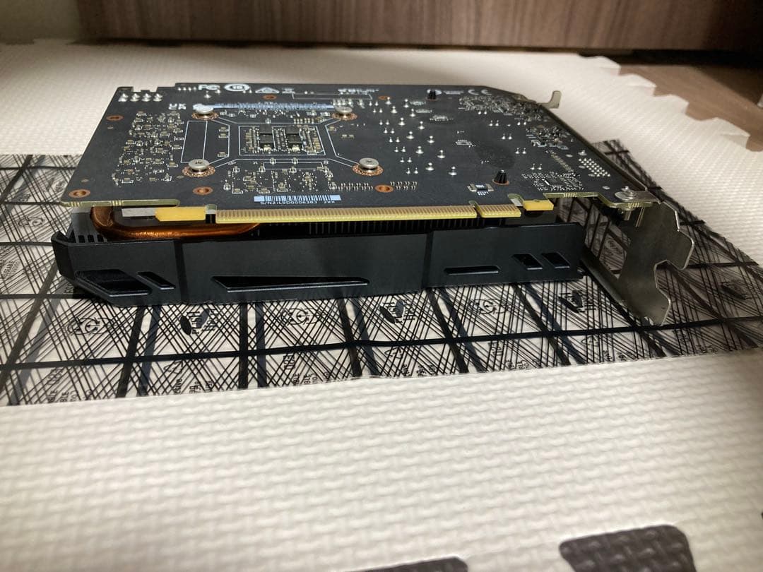 グラフィックボード・グラボ・ビデオカード NVIDIA GeForce GTX 1660 super MSI