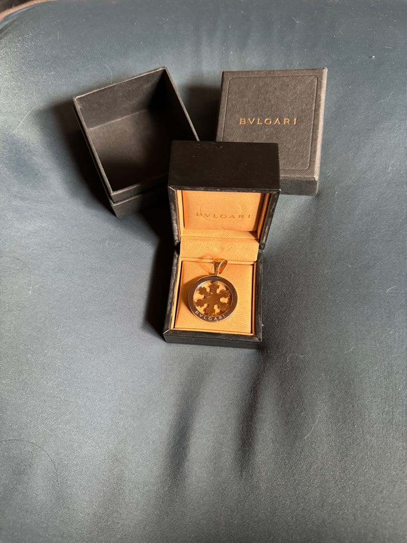 ブルガリ トンドスノー　BVLGARI K18YG ペンダントトップ