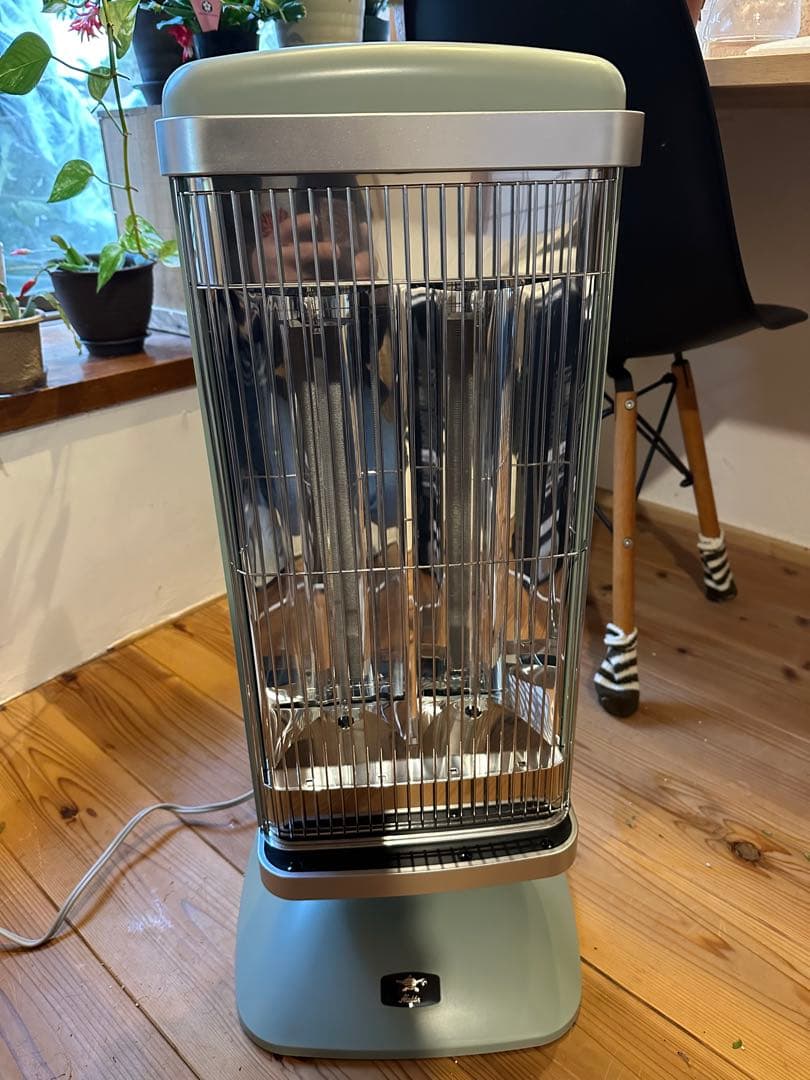 Aladdin アラジン遠赤グラファイトヒーター　CAH-2G10A2018年製