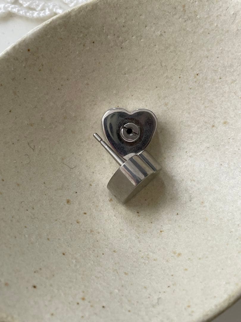 BALENCIAGA ハートピアス 片耳