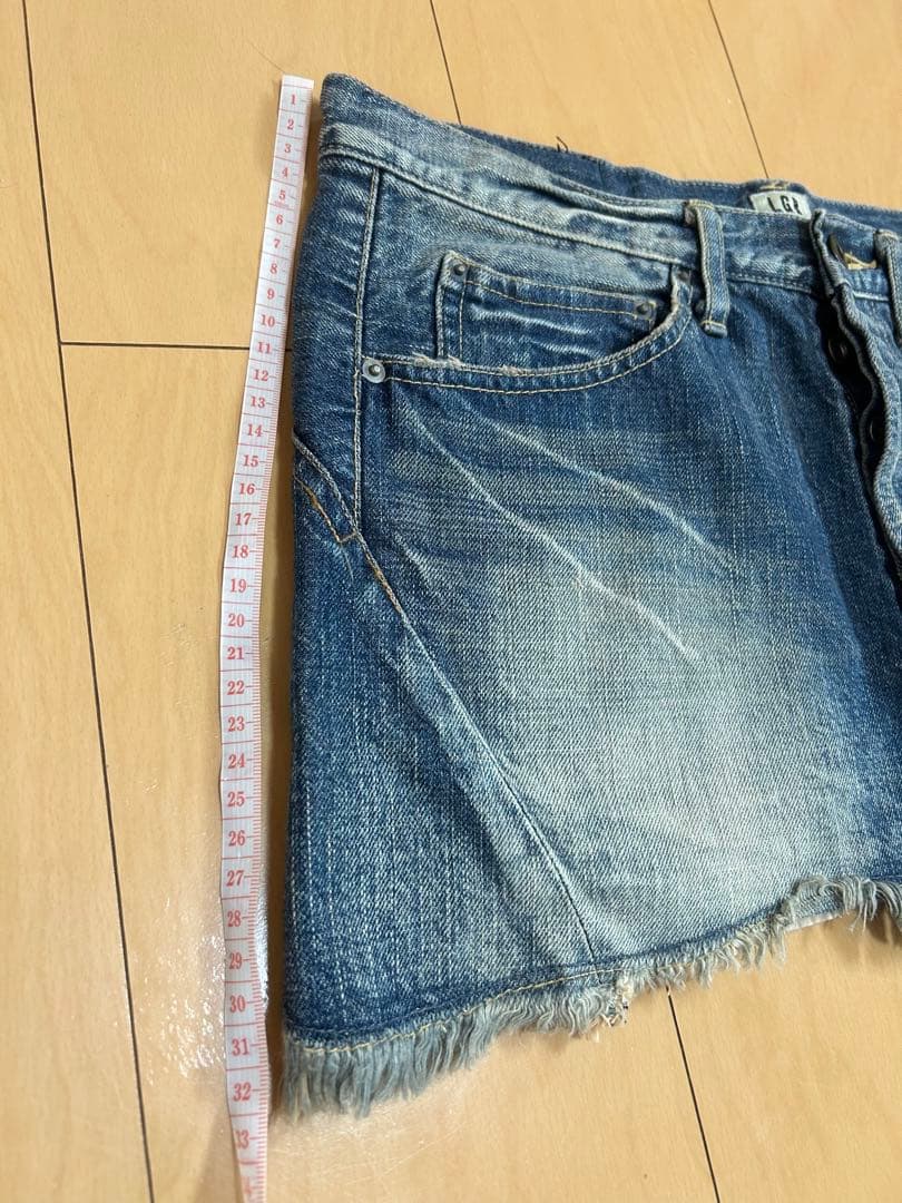 L.G.B. デニムミニスカート フリンジヘム
