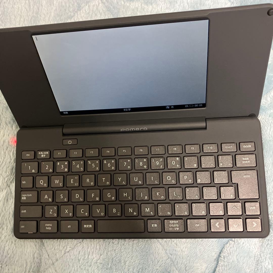 3万〜オークション中♫【使用回数2回/ほぼ新品】pomera ポメラ DM250