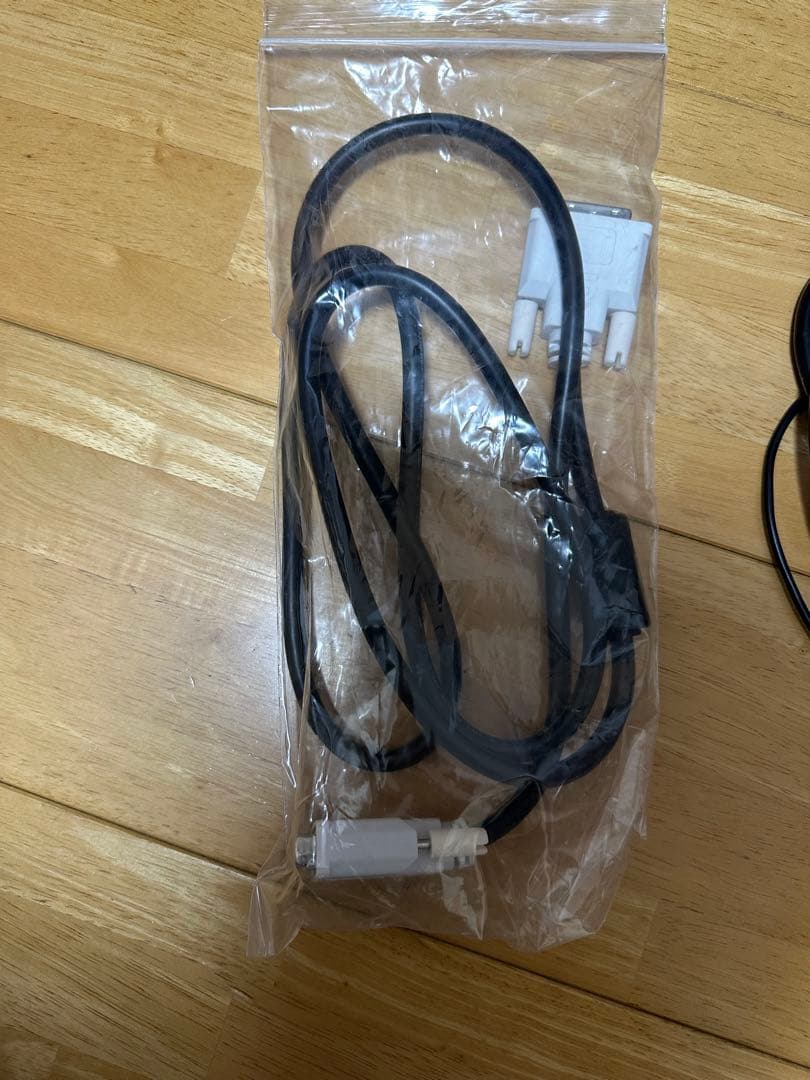 Fujitsu ESPRIMO WD2/W デスクトップPC