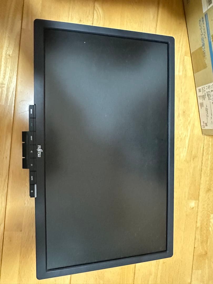 Fujitsu ESPRIMO WD2/W デスクトップPC