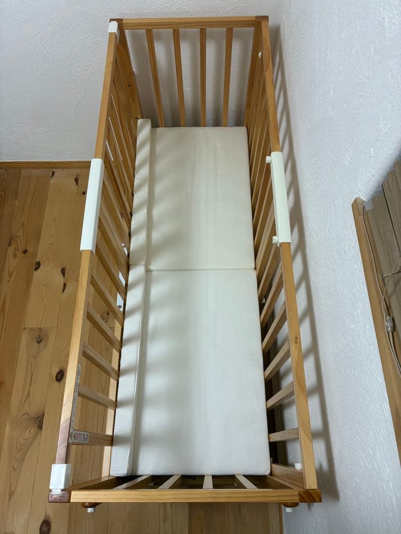 そいねーるⅢ 木製ベビーベッド マットレス付き