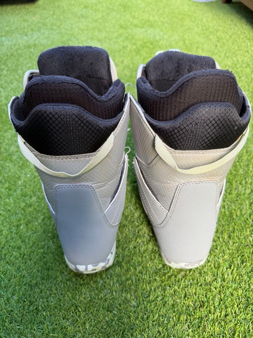 子供キッズ Burton ジップライン BOAスノーボードブーツ グレー22cm